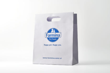 Bolsa de papel personalizada.