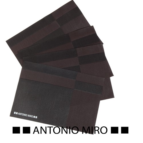12442.jpg Set Salvamanteles Taryen