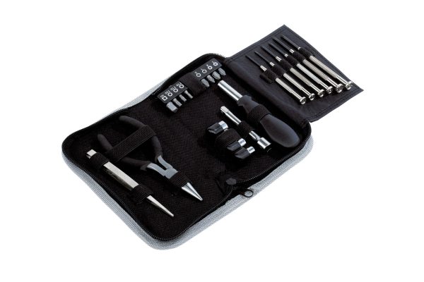 SET DE HERRAMIENTAS "COMPACT"