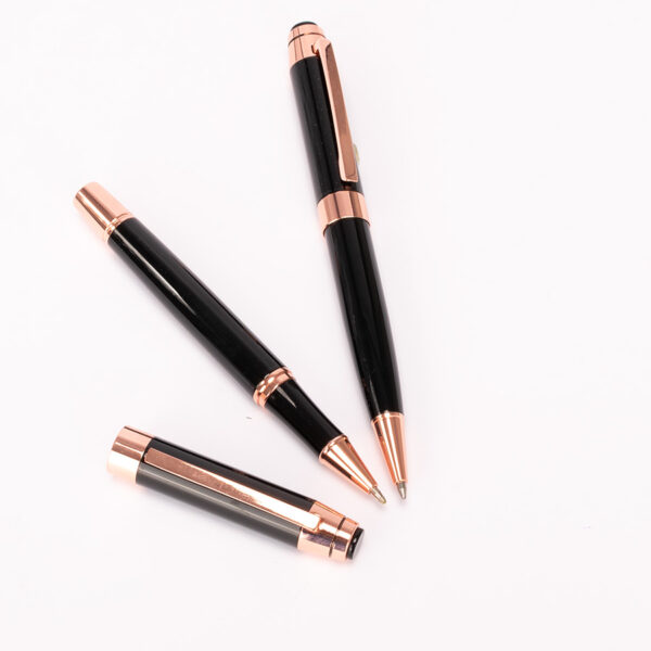 Grupo-7 Set de Escritura "THORTON" negro con detalles encobrizados.