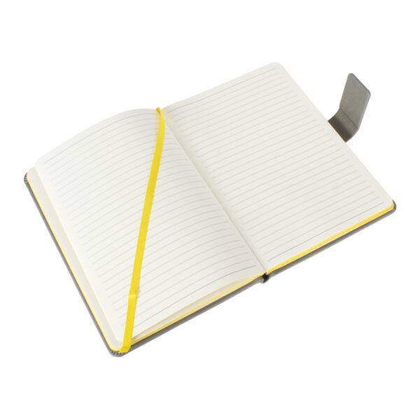 N33-05_900x900_02 Cuaderno Gris cierre imantado