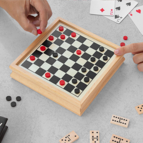 Set de juegos "JAVFAN"