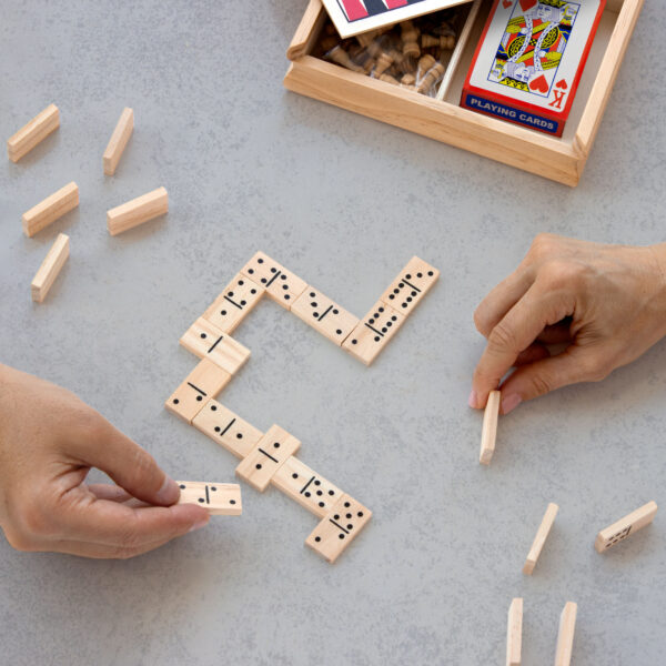 Set de juegos "JAVFAN"